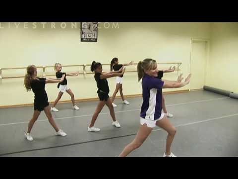 How to Combine Cheerleading Dance Moves