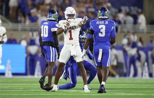 Texas Longhorns football: Replay updates from OT win over Kentucky
