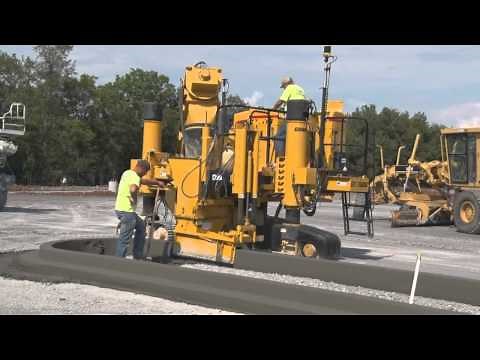 GOMACO GT-3600 Concrete Curb & Gutter Slipform Machine, Tight-Radii Island Paving With 3D Guidance