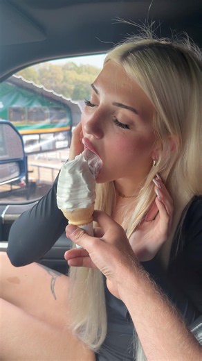 THE BEST ice cream cones are at McDonald’s 😝