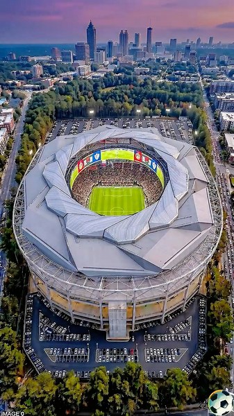 MERCEDES-BENZ STADIUM: Inside Atlanta's $1.5B+ Mechanical Mega-Arena 🏗️💎 #megaprojects #fifa26