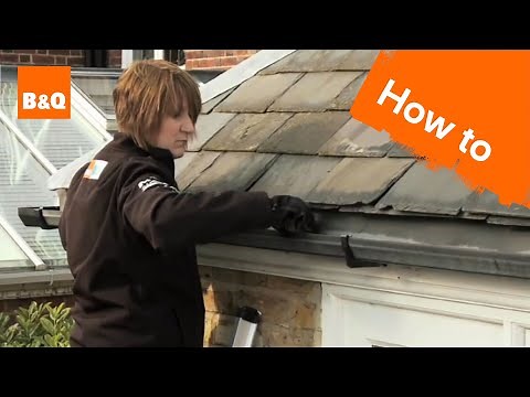 How to clear out gutters