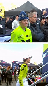 The 2025 UCI Downhill World Cup Overall champions! 💪🔥 Crowning moments from Mont-Sainte-Anne! 🇨🇦 @valihoell @jacksongoldstone | WHOOP UCI Mountain Bike World Series