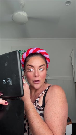 Perfect Date Night Look: Get Ready With Me!