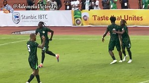 Super Eagles of Nigeria 3 VS 0 Benin - Goals, Highlights, Key moments - 2025 AFCON QUALIFIERS Nigeria start their #AFCON2025Q campaign with a 3-0 victory against Benin Republic ⚽️⚽️ Ademola Lookman ⚽️ Victor Osimhen Nigeria now top group D with 3 points. #NGABEN | Ademola Victor Tv