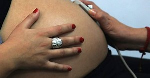 Conoce a la mujer en Estados Unidos que quedó embarazada de un muerto