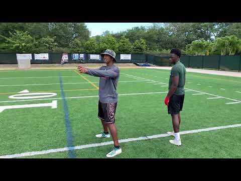 Defensive Back Technique - How to “bail” in coverage as a defensive back