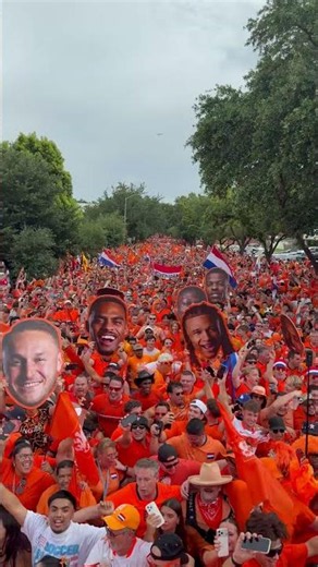 🧡 HOUSTON = ORANGE! 🇳🇱🔥 #oranje #worldcup #orangearmy #dutchfans