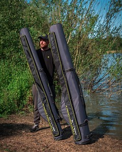 Ethos 2 & 4 Rod Holdalls 🙌🌟 Stim ca protectia lansetelor la transport este esentiala pentru majoritatea pescarilor, asa ca am proiectat doua huse rigide in mod special pentru acest deziderat. | Fish Matrix