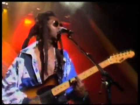 Steel Pulse Live From The Archives [1990] - Steppin' Out