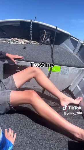 Exploring Tinny Boats: Fun Offshore Adventures