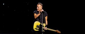 Bruce Springsteen’s Best Live Performances: Top 6 Unforgettable Concert Moments