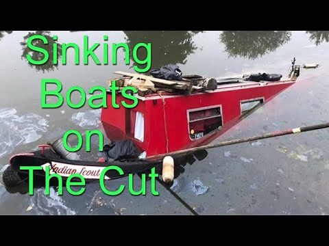 Boats Sinking on The Cut