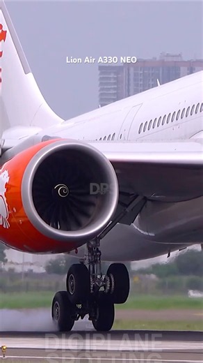 Perfect Touchdown in Slow Motion Lion Air A330 NEO #closeup #slowmotion #lionair #touchdown