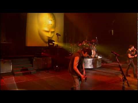 Godsmack - I Stand Alone [Live] (HQ)