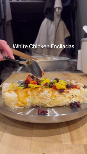 Creamy White Chicken Enchiladas Recipe for Dinner
