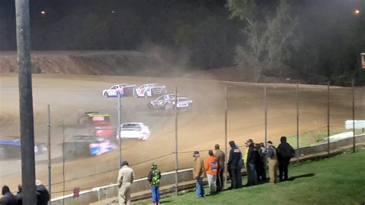 Springfield Raceway feature | Muskrat Racing Team
