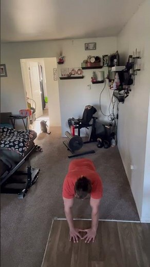 How To Do A Diamond Push-Up For The Triceps